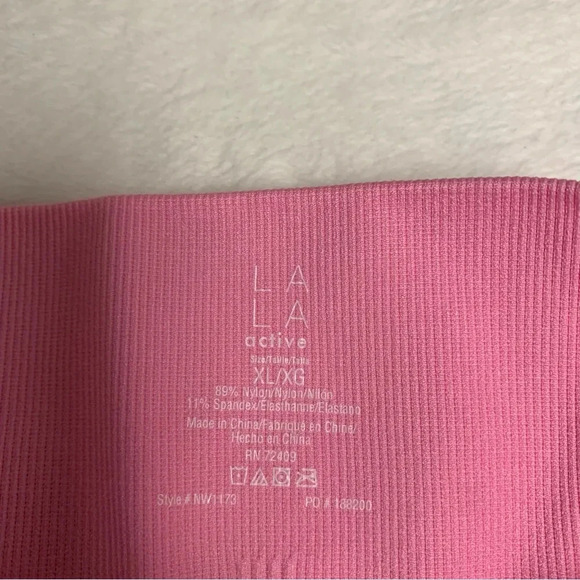 LA LA Active XL pink biker shorts NWT does have some texture to them - Picture 5 of 5